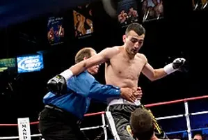 Martirosyan derrota por KOT al mexicano Fiera' Román