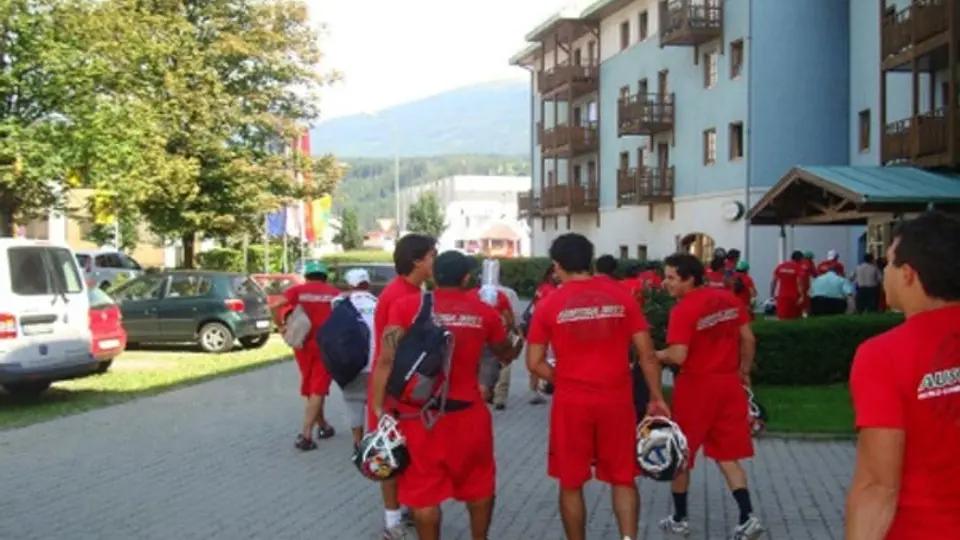La Selección mexicana de americano ya está en Austria