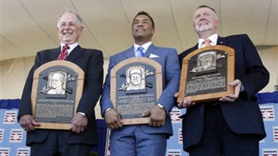 Alomar, Blyleven y Pat Gillick ingresan al Salón de la Fama