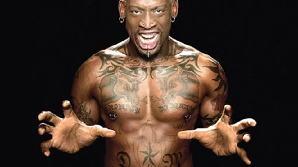 Club de striptease retirará camiseta de Rodman