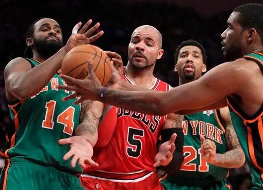Amare doma a los Bulls; Knicks vence 103-95 a Chicago
