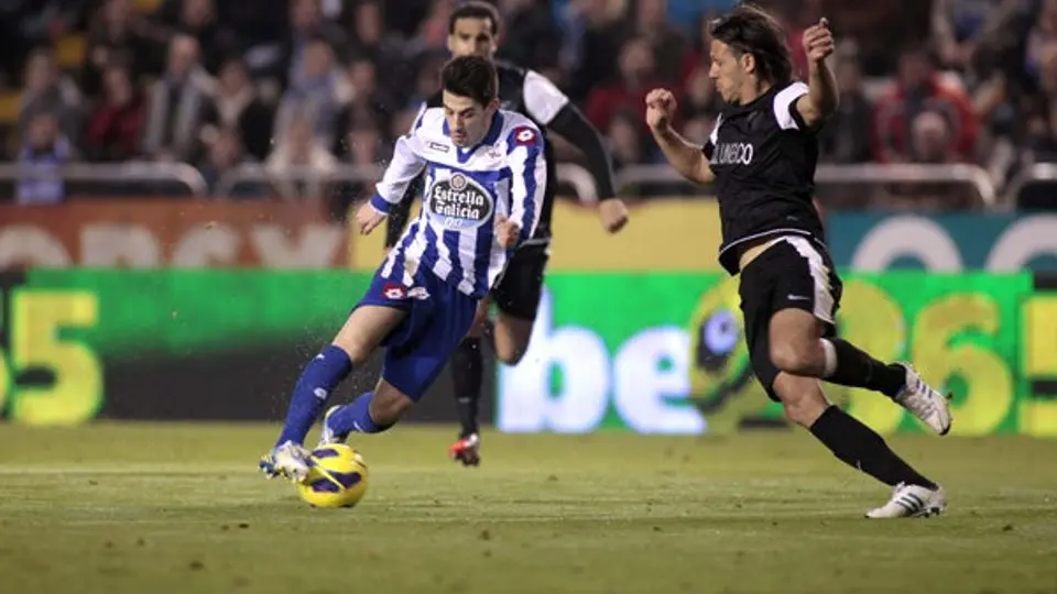 Málaga cayó de visita ante el Deportivo