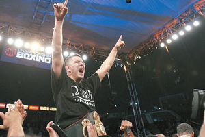 Brandon Ríos liquidó espectacularmente a Antillón