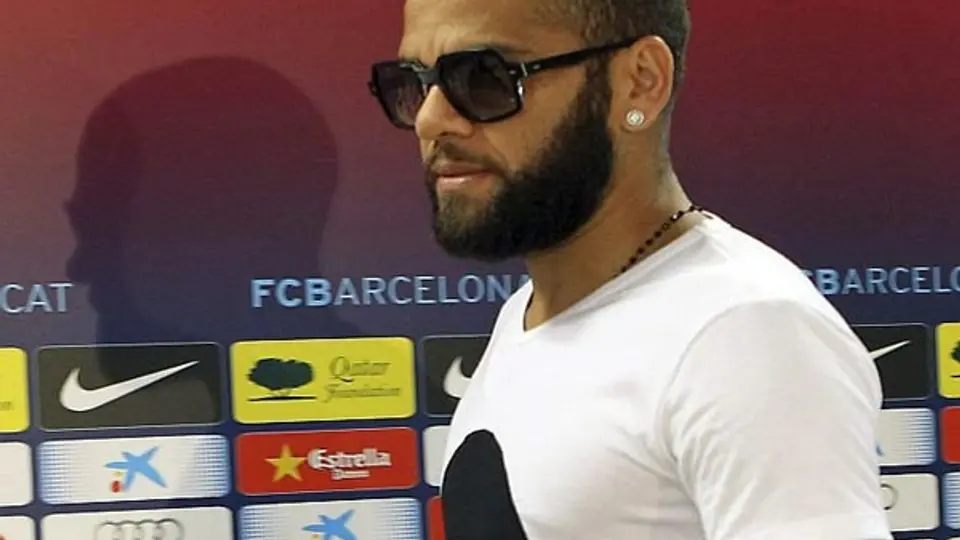 'Barcelona sabe ganar, empatar y perder': Alves