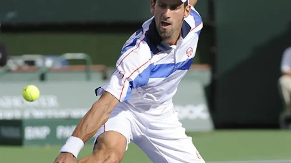 Djokovic despacha a Troicki y ya está en Cuartos