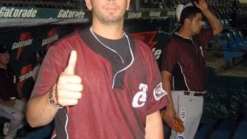 Oliver Pérez guía a Tomateros en victoria ante Yaquis
