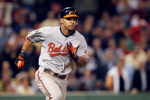 Boston se mete en problemas al perder 7-5 con los Orioles