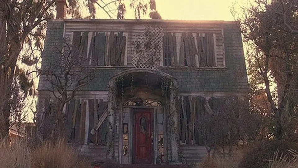 Venden casa de 'pesadilla'
