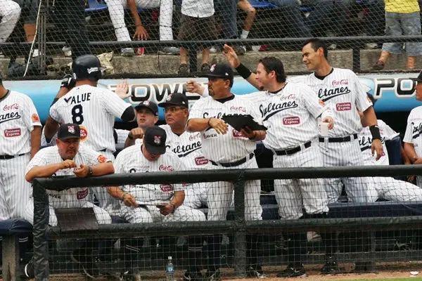 Se desquitan los Sultanes en el Palacio