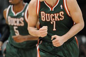 Ilyasova ya habría firmado con el Fenerbahçe