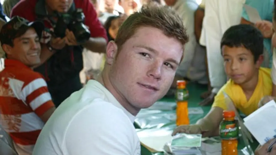Canelo irá por el título Superwelter CMB