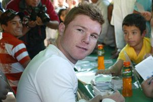 Canelo irá por el título Superwelter CMB