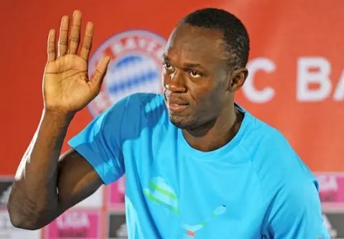 Bolt se rehabilita con médicos del Bayern