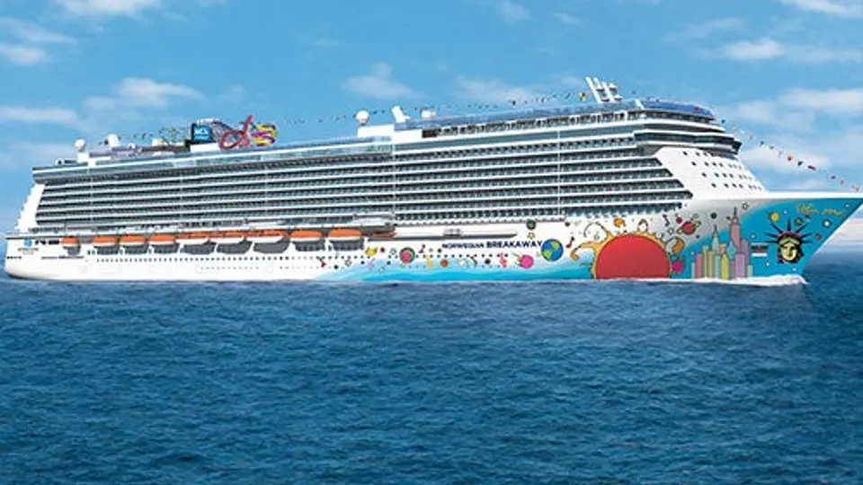 Zarpa el crucero más grande construido en Alemania