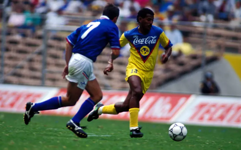 Antonio Carlos Santos con América durante encuentro ante Cruz Azul I MEXSPORT