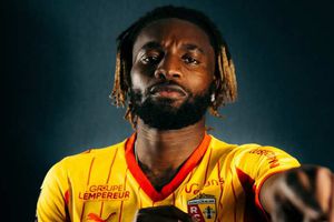 ¡Indignante! Lens FC defiende a Allan Saint-Maximin tras 'oleada' de insultos y comentarios racistas