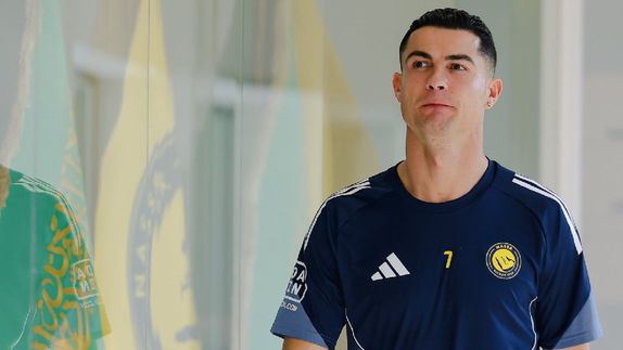 ¡Ni a la banca! Cristiano Ronaldo se ausenta en partido de Al Nassr en protesta por traspaso de Benzema