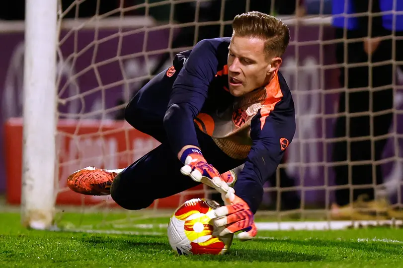 Ter Stegen en el calentamiento de un partido | AP