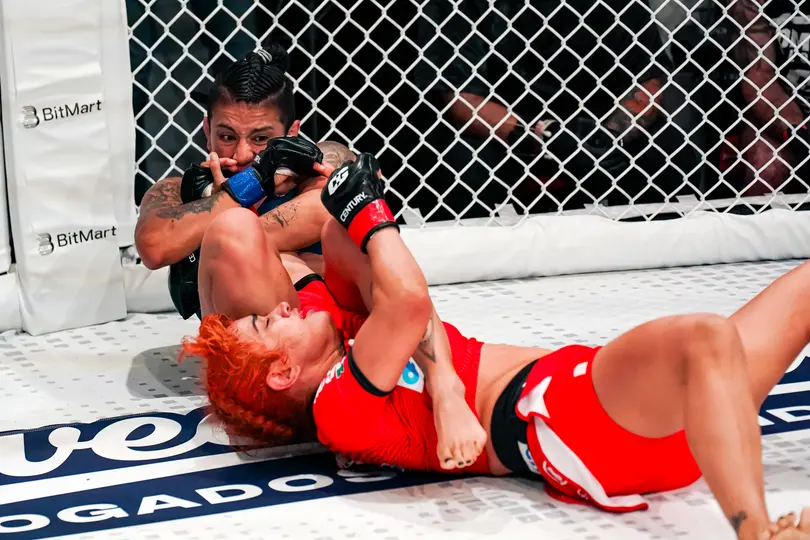 Combate en la jaula l X:combateglobal