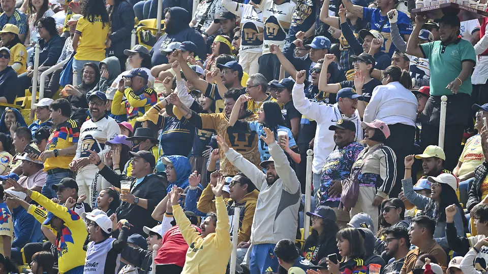 Afición en el Estadio Ciudad de los Deportes durante el partido Pumas vs América de la Liga MX Femenil | IMAGO7