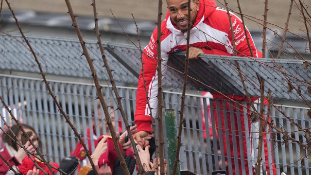 Lewis Hamilton durante el shakedown de Ferrario en Fiorano | AP
