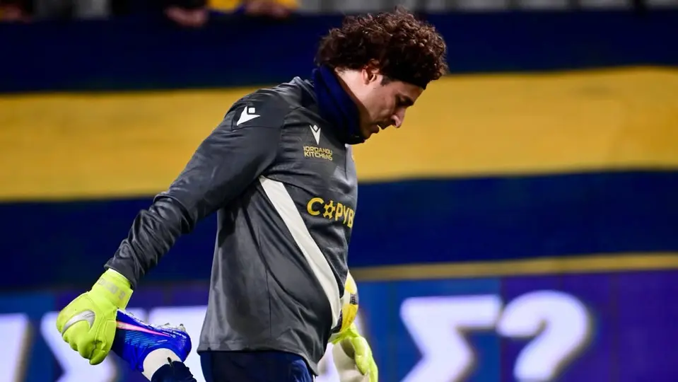Guillermo Ochoa fue titular en el derbi | IG: @ael_fc_official