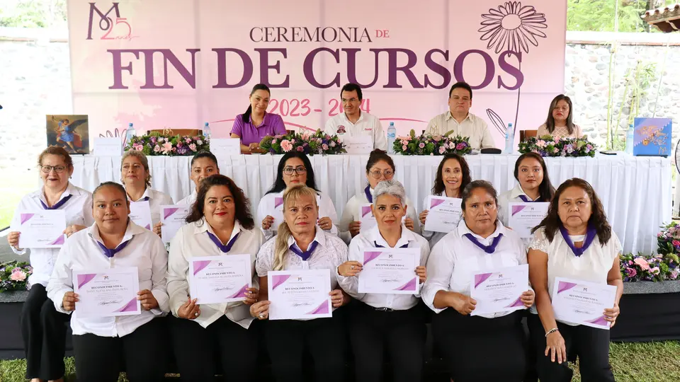 Con los cursos de la fundación muchas mujeres han podido salir adelante / FB: @MdDM17