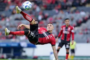 Uros Durdevic apunta a ser nuevo delantero de Rayados ante la salida de Germán Berterame