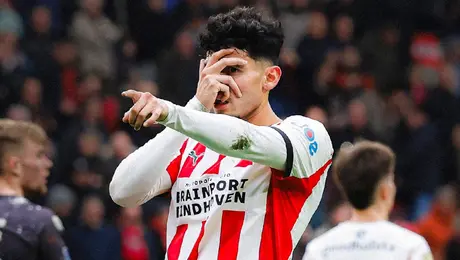 ¿Competencia para Raúl Jiménez? Pepi apunta al Fulham