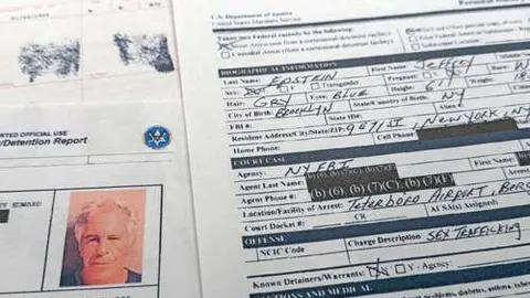 Ricardo Salinas Pliego aparece mencionado en documentos judiciales liberados en Estados Unidos relacionados con el caso Jeffrey Epstein./ AP
