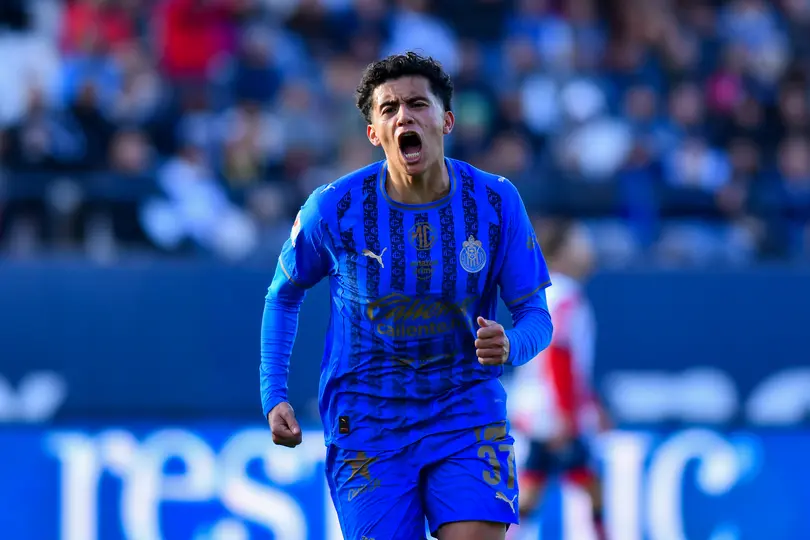 Richard Ledezma festejando el primer gol ante San Luis | Imago7
