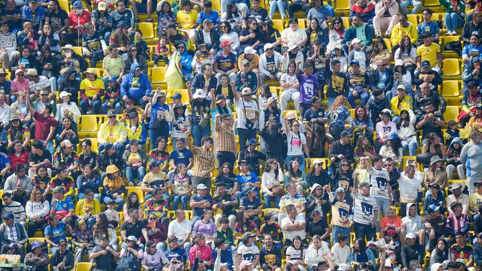 Afición en el Estadio Ciudad de los Deportes durante el partido Pumas vs América de la Liga MX Femenil | IMAGO7