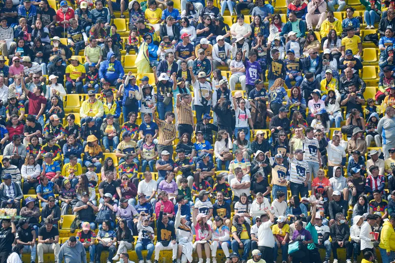 Afición en el Estadio Ciudad de los Deportes durante el partido Pumas vs América de la Liga MX Femenil | IMAGO7