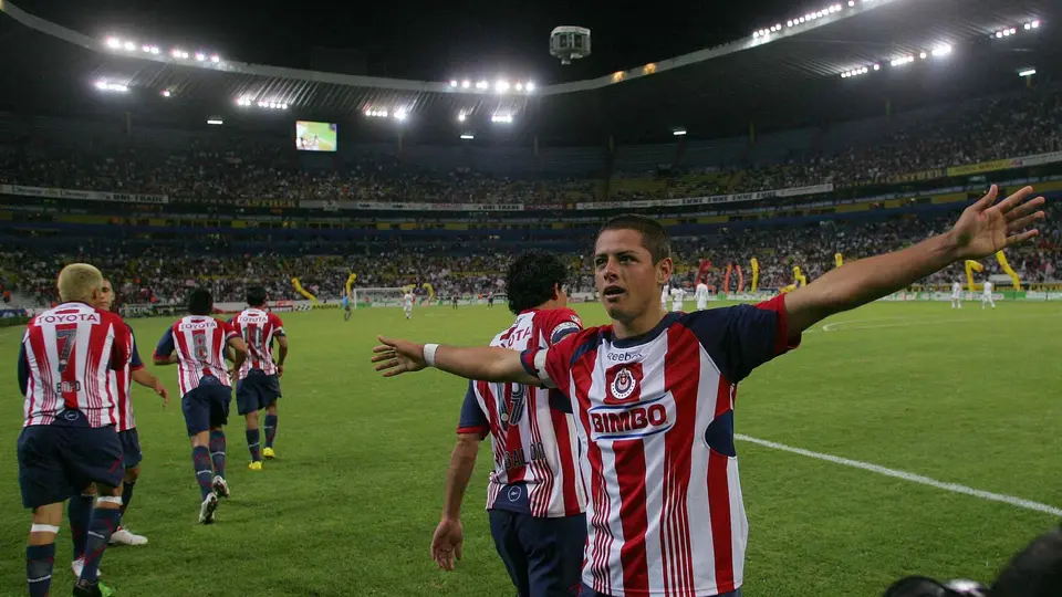 Chicharito Hernández fue campeón de goleo de ese torneo | MexSport
