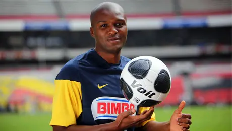 FGR cita a Aquivaldo Mosquera, ex capitán del América, por investigación de presunto fraude