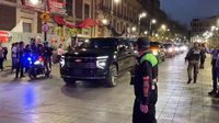 VIDEO: Así llegó Shakira a su concierto en el Zócalo de la CDMX, con un convoy de siete camionetas