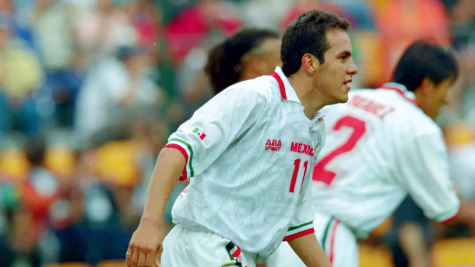 Cuauhtémoc Blanco en Francia 1998 | MEXSPORT