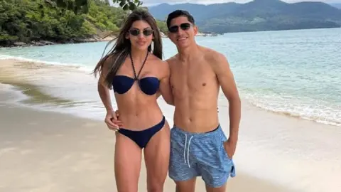 Jefferson Savarino y su pareja Paola Duarte I IG:@savarino10
