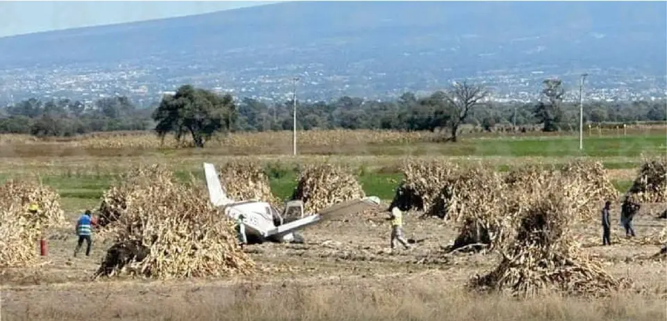 La aeronave cayó cerca del Parque Industrial San Miguel Quetzalcóatl./ x: @narcoblogger