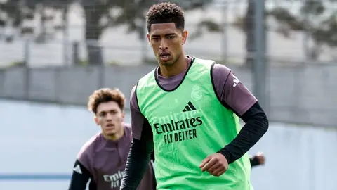 Jude Bellingham en los entrenamientos del Real Madrid I x:@realmadrid