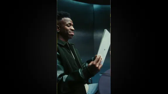 Messi, Cristiano, Mbappé y Vini Protagonizan comercial de Lego