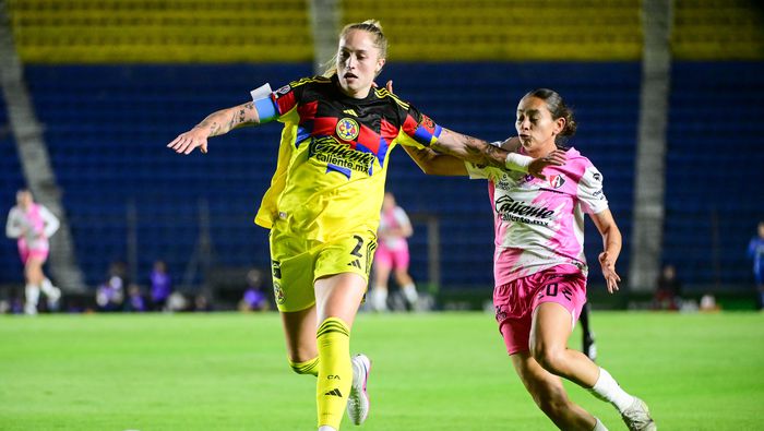 Isa Haas y Jaqueline García en el partido de América contra Atlas en el Clausura 2026 de la Liga MX Femenil | IMAGO 7