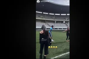 Lamine Yamal Marca GOLAZO a su Hermano Menor