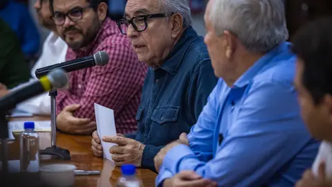El Gobernador de Sinaloa es acusado de tener presuntos nexos con el Cártel de Sinaloa / FB: @RochaMoyaR