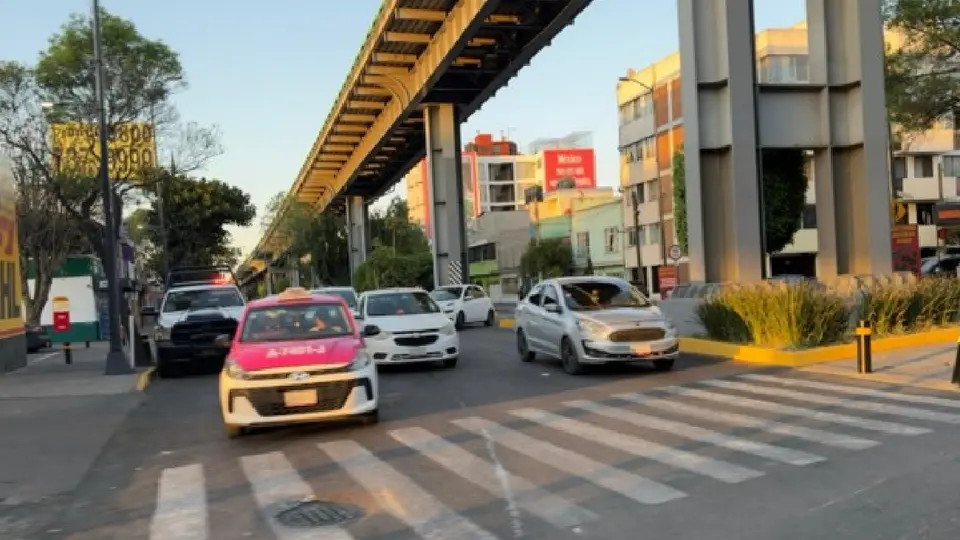El programa Hoy No Circula aplica este sábado en la Ciudad de México y el Estado de México / FB: @orientadorvial