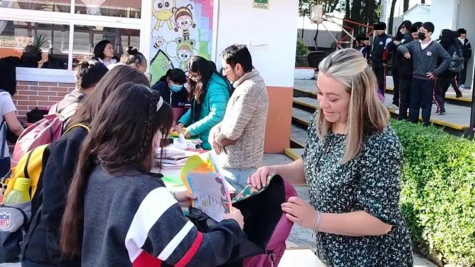 ¿Regresa Mochila Segura? Buscan hacerlo obligatorio en planteles escolares