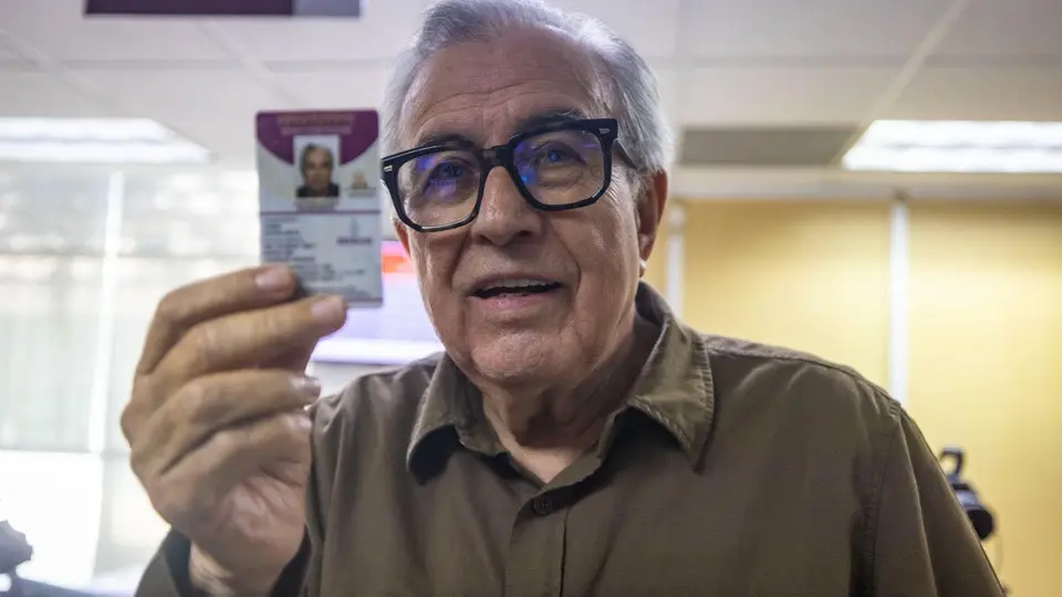 El gobernador Rubén Rocha Moya pidió licencia al cargo por las investigaciones en su contra por presuntos nexos con el narco / FB: @RochaMoyaR