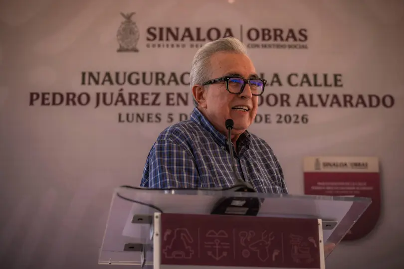 La FGR continuará con sus propias investigaciones para aclarar las acusaciones contra Rocha Moya. / FB: @RochaMoyaR