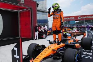 Norris domina y gana el Sprint en el GP de Miami; Checo Pérez en los últimos lugares
