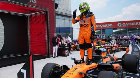 Norris domina y gana el Sprint en el GP de Miami; Checo Pérez en los últimos lugares